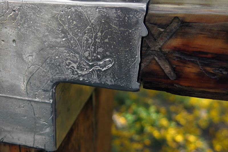Illustration for article titled Casting Molten Metal On Wood With a Hungarian Design Master